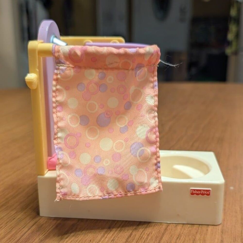 Fisher-Price Dollhouse Bathtub Accessory with Curtain